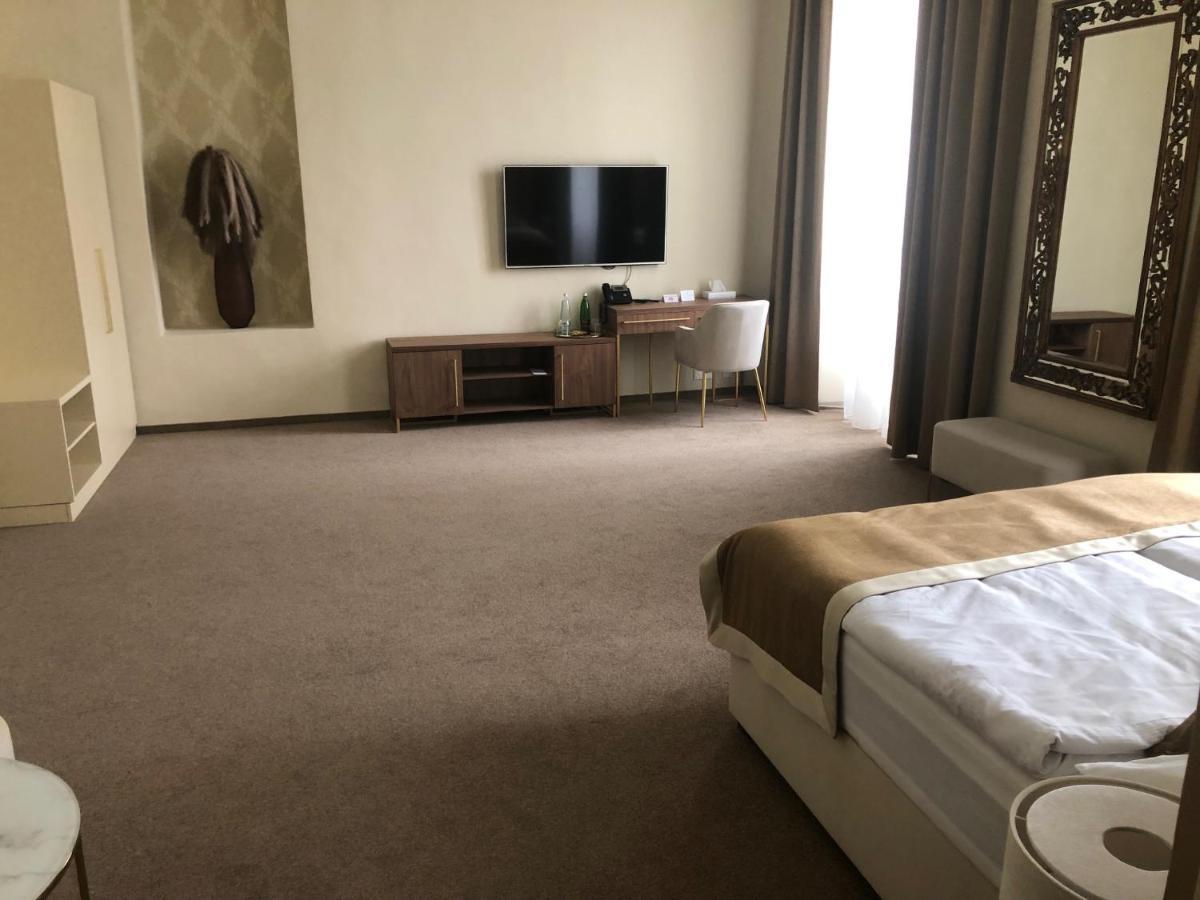 Hotel Panstvi Dlouha Lhota Zewnętrze zdjęcie