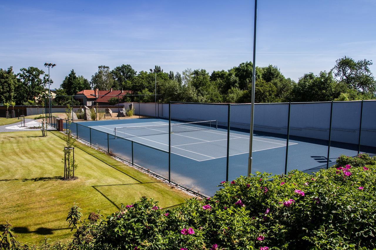 Hotel Panstvi Dlouha Lhota Zewnętrze zdjęcie